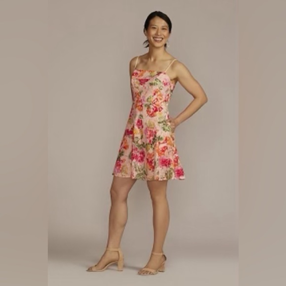 Floral cocktail dress Size 6